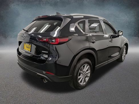 Used 2023 MAZDA CX-5 AWD 2.5 S w/ Select Package image 4