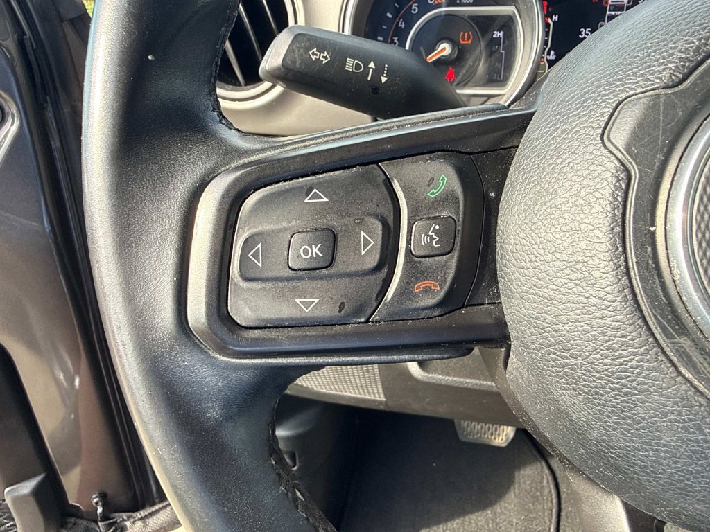 Used 2018 Jeep Wrangler Unlimited Sport S AWD/4WD image 28