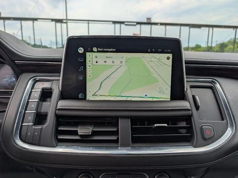 Used 2022 Chevrolet Tahoe Z71 AWD/4WD image 31