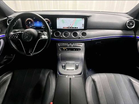 Used 2022 Mercedes-Benz E 350 Sedan image 17