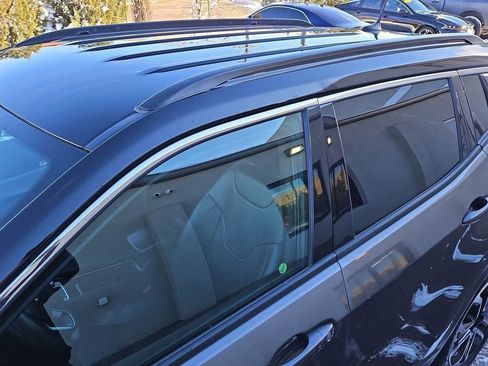 Used 2023 Jeep Compass Limited image 25