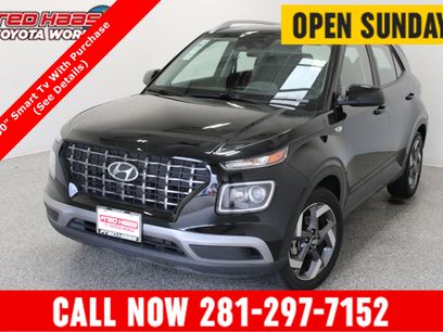 Used 2025 Hyundai Venue SEL