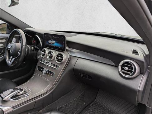 Used 2019 Mercedes-Benz C 300 4MATIC Sedan image 28