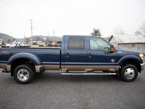 Used 2014 Ford F350 Lariat w/ Lariat Ultimate Package image 7