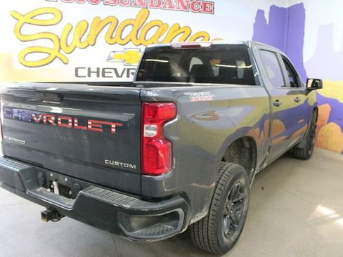 Used 2021 Chevrolet Silverado 1500 Custom Trail Boss w/ Safety Confidence Package AWD/4WD image 7