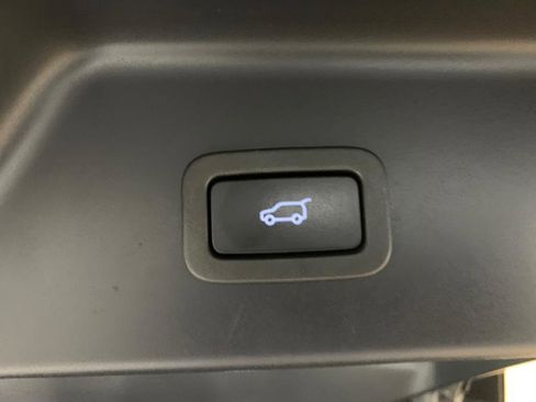 Used 2022 Land Rover Range Rover Westminster Edition image 52