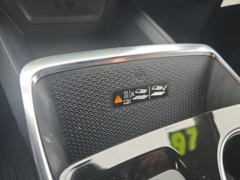 New 2026 Chevrolet Equinox ACTIV w/ LPO, Floor Liner Package image 30