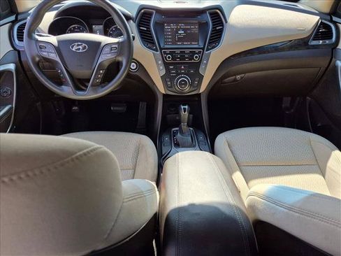 Used 2018 Hyundai Santa Fe Sport w/ 2.4L Value Package 02 FWD image 15