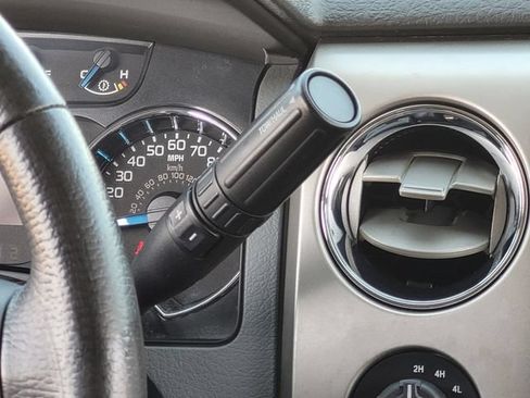 Used 2014 Ford F150 XLT w/ Equipment Group 302A Luxury AWD/4WD image 18