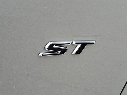 New 2026 Buick Enclave Sport Touring w/ Power Package image 26