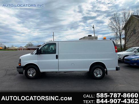Used 2017 Chevrolet Express 2500 w/ Chrome Appearance Package image 1