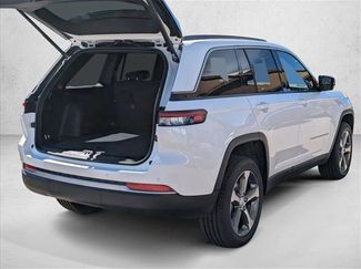 New 2026 Jeep Grand Cherokee Limited video 2