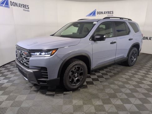 New 2026 Honda Pilot TrailSport image 1