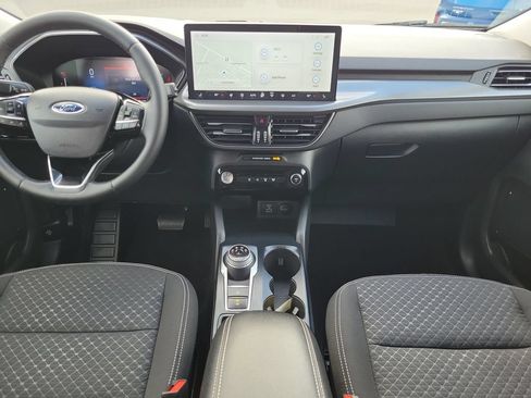 Used 2023 Ford Escape Active w/ Tech Pack #1 AWD/4WD image 15