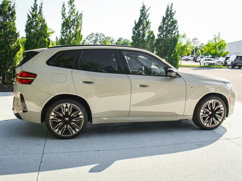 Used 2025 BMW X3 M50 AWD/4WD image 11