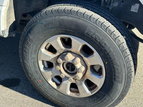 Used 2024 Ford F250 XLT w/ FX4 Off-Road Package image 4