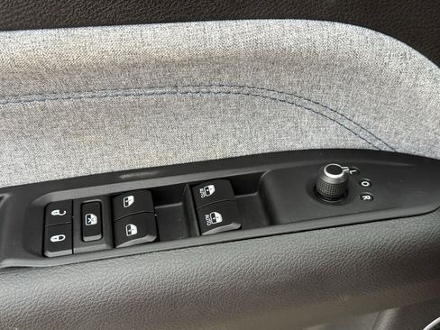 Used 2023 Jeep Compass Latitude w/ Convenience Group image 26