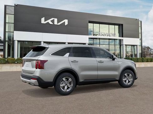 New 2026 Kia Sorento LX image 7