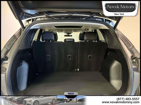 Used 2022 Ford Escape SEL w/ Technology Package image 12