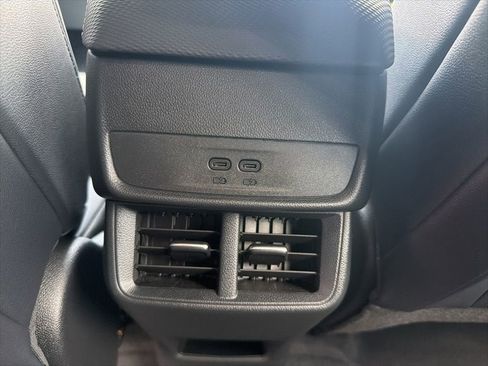 New 2026 Chevrolet Equinox LT w/ Convenience Package II AWD/4WD image 27