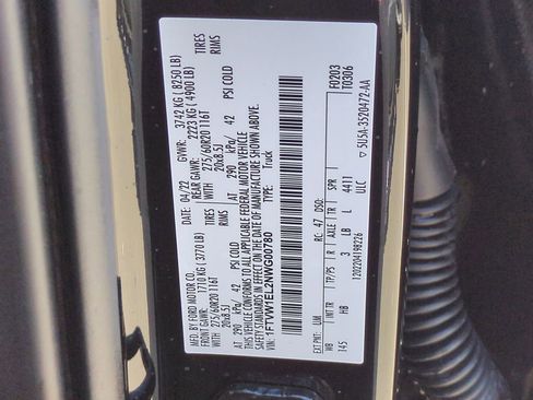 Certified 2022 Ford F150 Lightning Lariat image 40