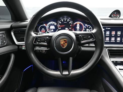 Certified 2023 Porsche Panamera 4 Platinum Edition image 20