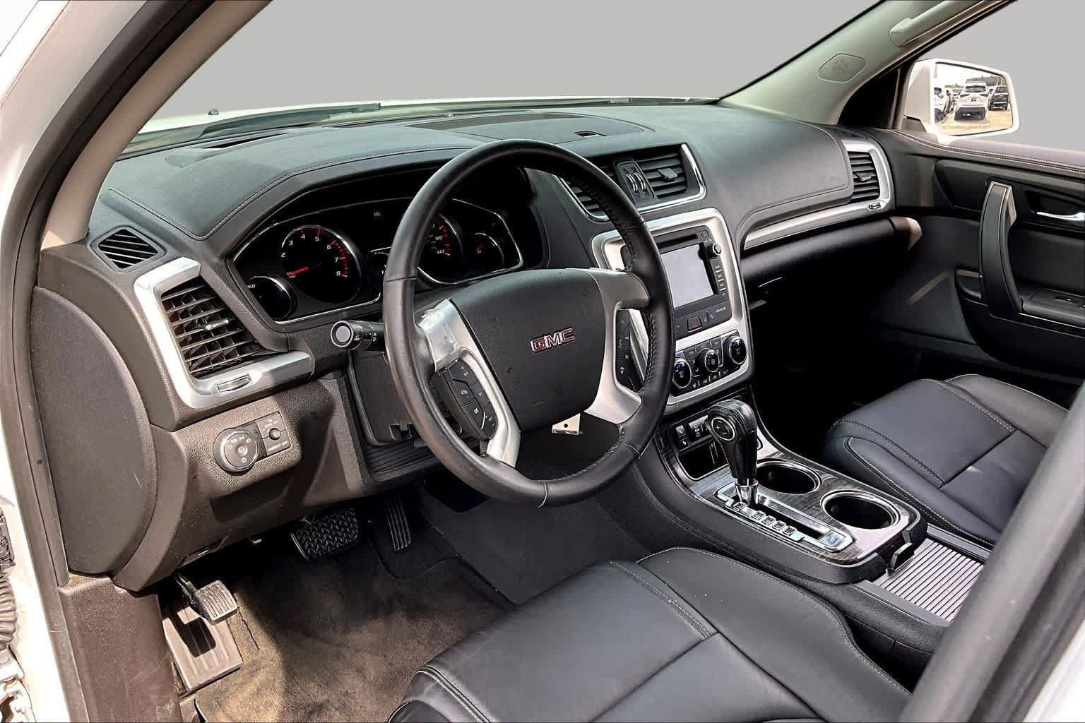Used 2017 GMC Acadia Limited SLT FWD image 18