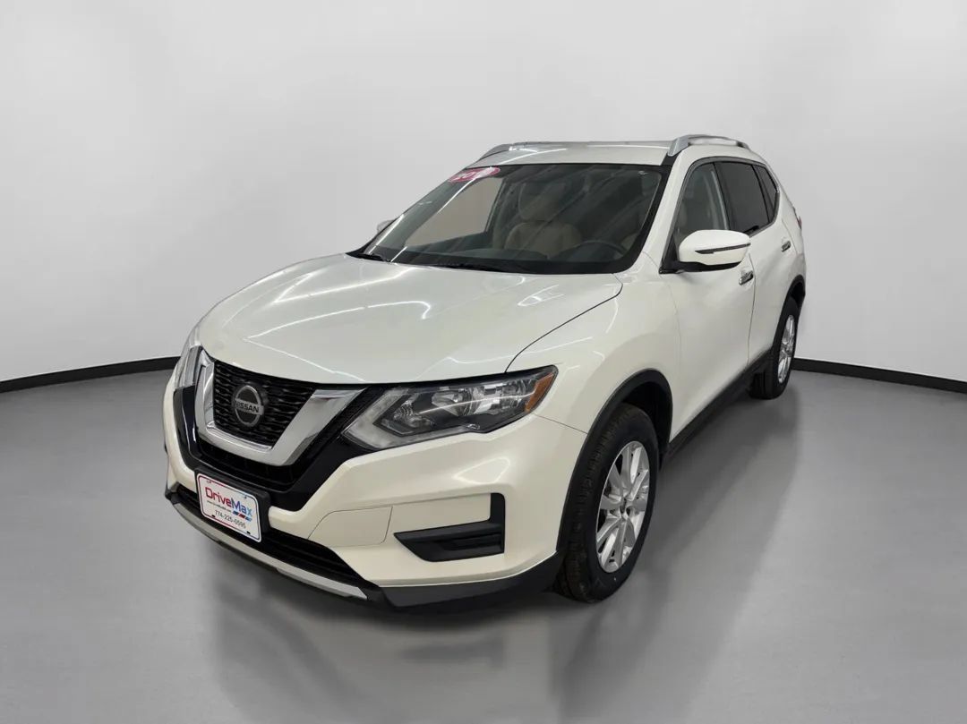 Used 2018 Nissan Rogue SV AWD/4WD image 4