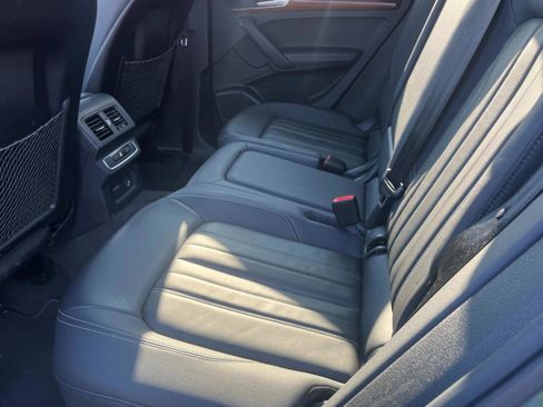 Used 2023 Audi Q5 2.0T Premium Plus image 19