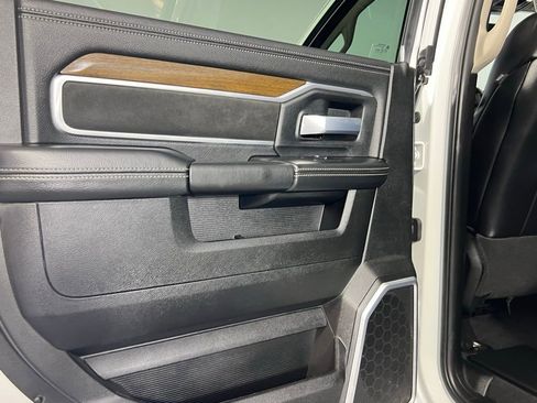 Used 2024 RAM 2500 Laramie image 28