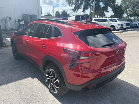 Used 2026 Chevrolet Trax RS w/ Driver Confidence Package FWD image 5