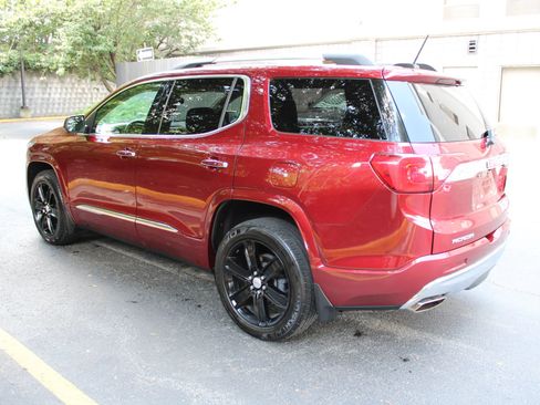 Used 2018 GMC Acadia Denali w/ LPO, Protection Package AWD/4WD image 34