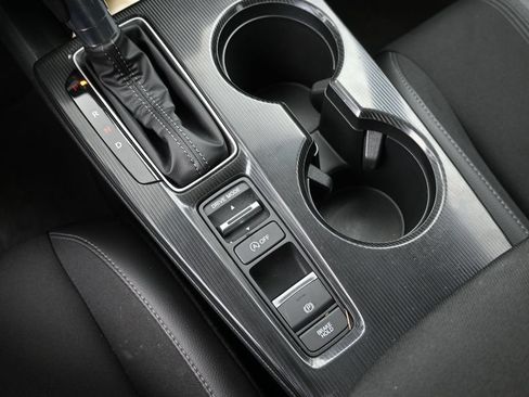 Certified 2025 Honda Civic Sport image 15