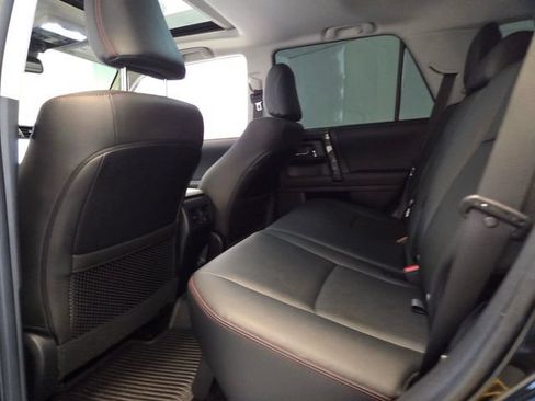 Used 2024 Toyota 4Runner TRD Off-Road Premium w/ Moonroof Package AWD/4WD image 12