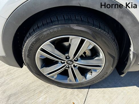 Used 2015 Hyundai Santa Fe Limited w/ Option Group 04 image 8