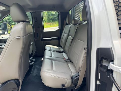 Used 2019 Ford F450 XL w/ XL Value Package AWD/4WD image 17