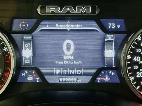 Used 2024 RAM 2500 Laramie w/ Sport Appearance Package image 15