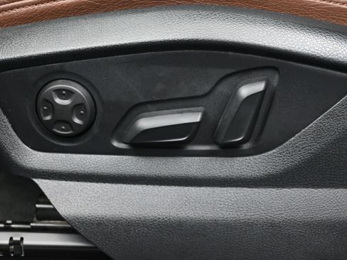 Used 2018 Audi Q7 2.0T Premium Plus w/ Premium Plus Package image 9