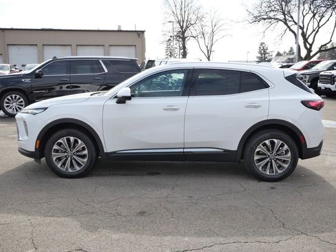 Used 2024 Buick Envision Preferred image 6