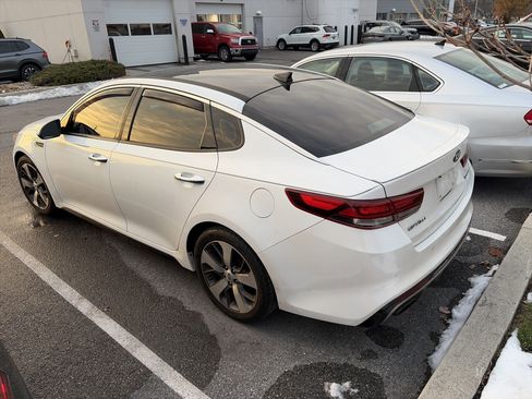 Used 2016 Kia Optima SX w/ Option Group 055 image 6