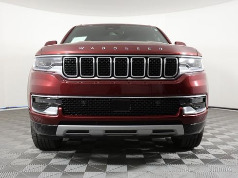 Used 2022 Jeep Wagoneer Series II image 2