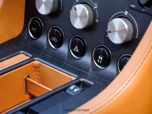 Used 2008 Aston Martin V8 Vantage Roadster RWD image 48