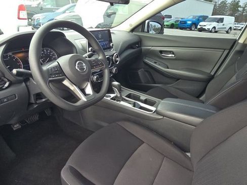 Used 2023 Nissan Sentra SV image 18