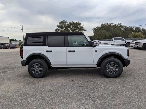 New 2025 Ford Bronco Big Bend image 3