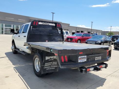 Used 2025 RAM 3500 Tradesman w/ Chrome Appearance Group AWD/4WD image 5