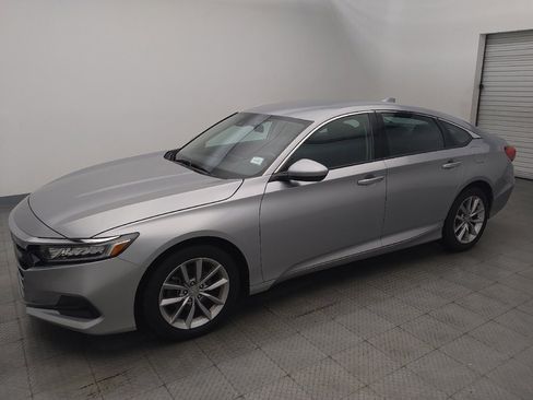 Used 2021 Honda Accord LX image 2