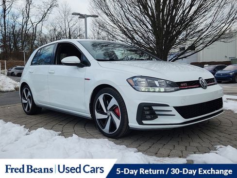 Used 2020 Volkswagen GTI S image 1