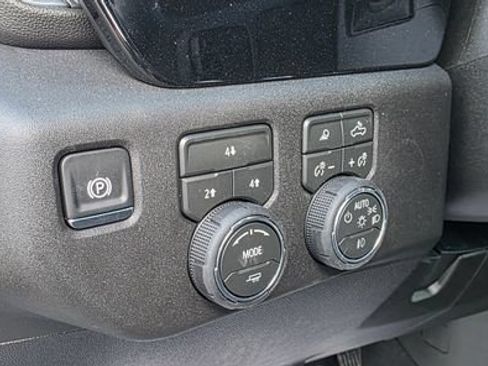 New 2026 Chevrolet Silverado 2500 LT w/ Trail Boss Package AWD/4WD image 18