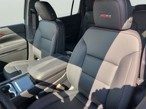 New 2026 Chevrolet Traverse Z71 w/ Enhanced Driving Package image 23