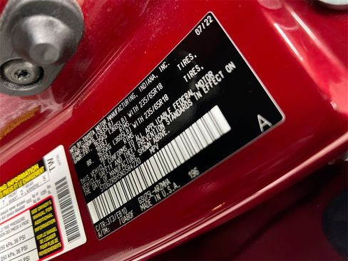 Used 2022 Toyota Highlander XLE image 28